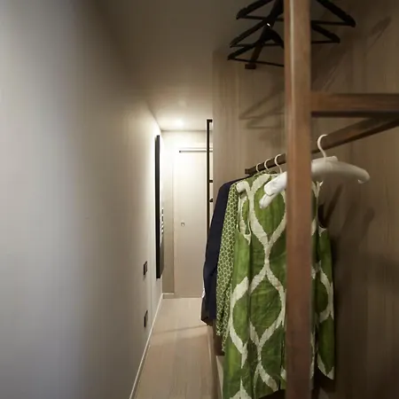 Luxury Design Downtown - Free Parking Milan